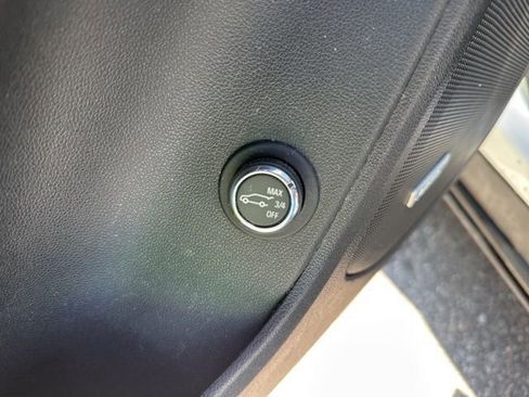 Used 2021 Chevrolet Blazer LT w/ Sound & Technology Package image 13