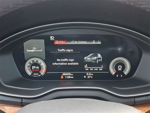 Used 2023 Audi Q5 2.0T Prestige w/ Prestige Package image 22