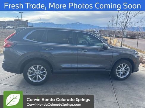 Used 2023 Honda CR-V EX image 8