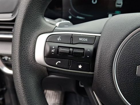 Certified 2023 Kia Sportage LX image 20