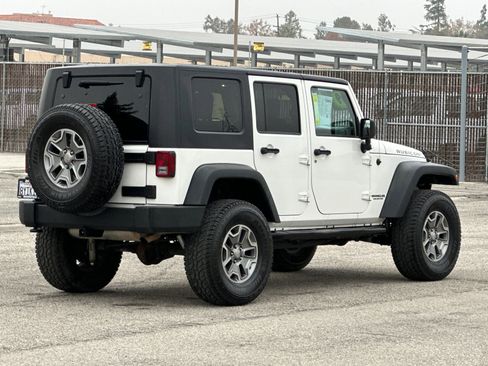 Used 2009 Jeep Wrangler Unlimited Rubicon w/ Dual Top Group image 4