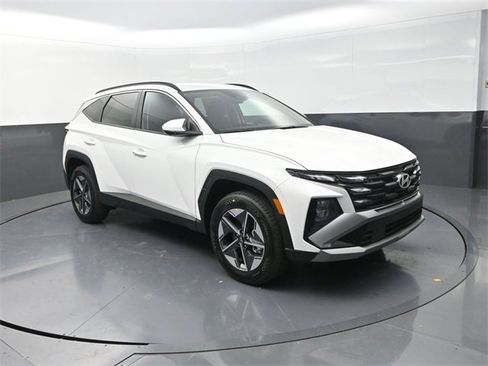 New 2026 Hyundai Tucson SEL image 2