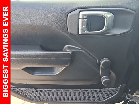 Used 2021 Jeep Wrangler Unlimited Sport image 27