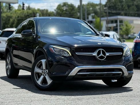 Used 2019 Mercedes-Benz GLC 300 4MATIC Coupe w/ Multimedia Package image 7