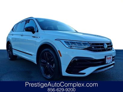 Certified 2022 Volkswagen Tiguan SE R-Line