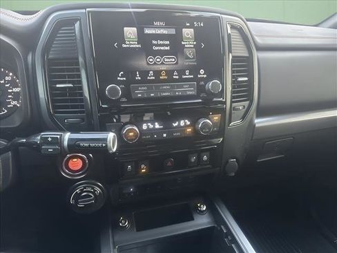 Used 2024 Nissan Titan PRO-4X w/ Pro-4x Convenience Package image 25