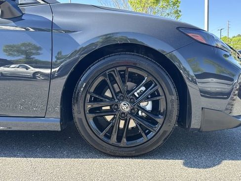 Used 2026 Toyota Camry SE image 12