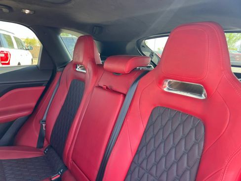 Used 2020 Jaguar F-PACE SVR AWD/4WD image 22