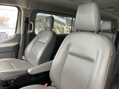 Used 2019 Ford Transit 350 XL image 10