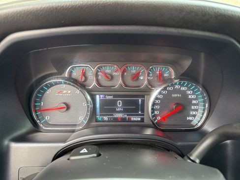 Used 2016 Chevrolet Silverado 1500 LTZ Z71 image 21