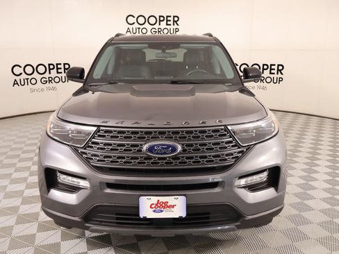 Used 2023 Ford Explorer XLT w/ Equipment Group 202A AWD/4WD image 9