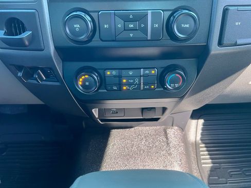 Used 2020 Ford F350 XL w/ Power Equipment Group RWD image 23