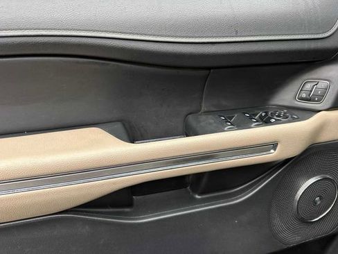 Used 2024 Ford Expedition Max Limited image 10
