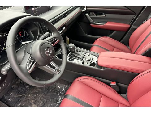 Used 2026 MAZDA CX-50 AWD 2.5 Hybrid w/ Weather Package image 9
