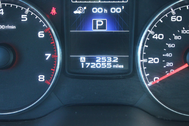 Used 2013 Subaru Outback 2.5i Limited w/ Moonroof Pkg AWD/4WD image 21