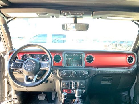 Used 2019 Jeep Wrangler Unlimited Rubicon AWD/4WD image 15