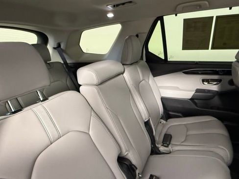 Used 2025 Honda Pilot EX-L image 49