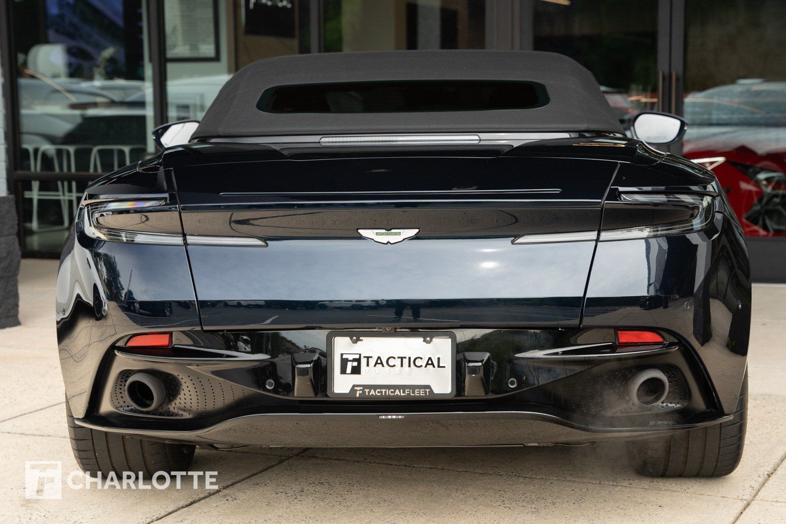 Used 2019 Aston Martin DB11 Volante RWD image 15