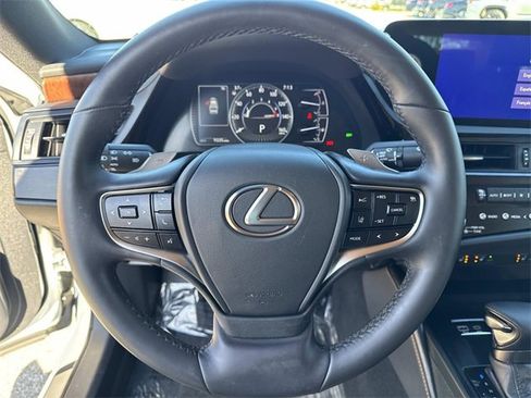 Certified 2024 Lexus ES 350 w/ Premium Package image 29