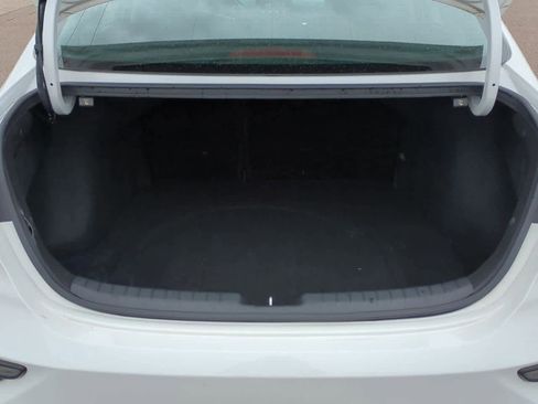 Used 2021 Kia Forte LXS image 31