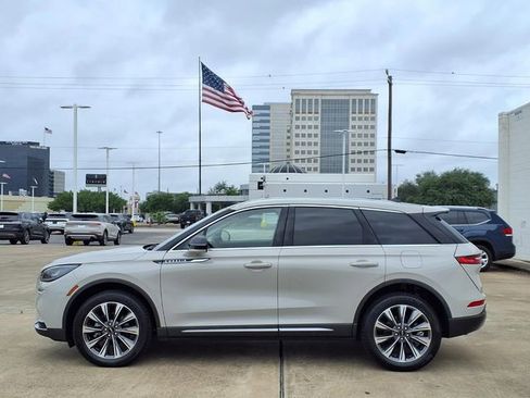 Certified 2022 Lincoln Corsair Reserve w/ Luxury Package FWD image 24