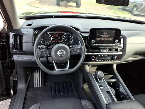 Certified 2022 Nissan Pathfinder S FWD image 6