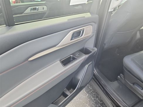 New 2026 Ford Explorer Active image 15