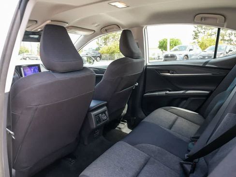 Used 2025 Toyota Camry LE FWD image 18