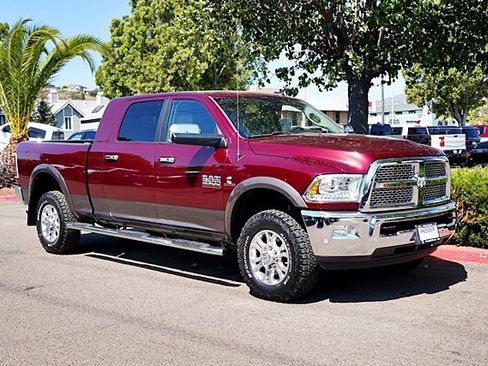 Used 2018 RAM 3500 Laramie w/ Convenience Group image 6