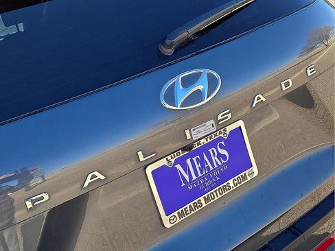 Used 2024 Hyundai Palisade Limited image 12