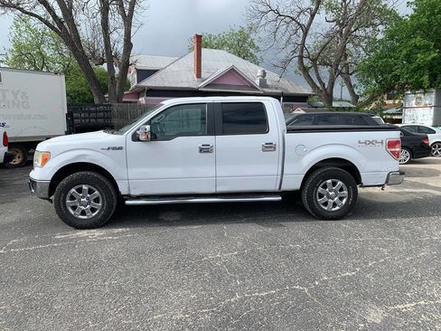 Used 2013 Ford F150 XLT w/ Luxury Equipment Group AWD/4WD image 2