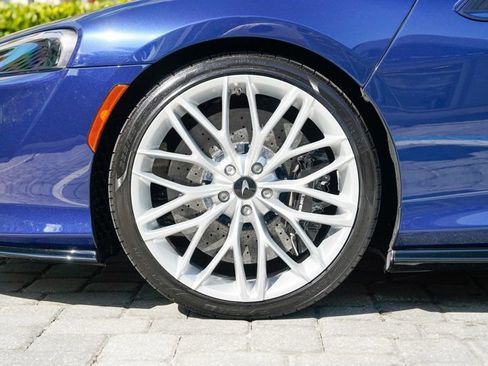 Used 2023 McLaren GT RWD image 14