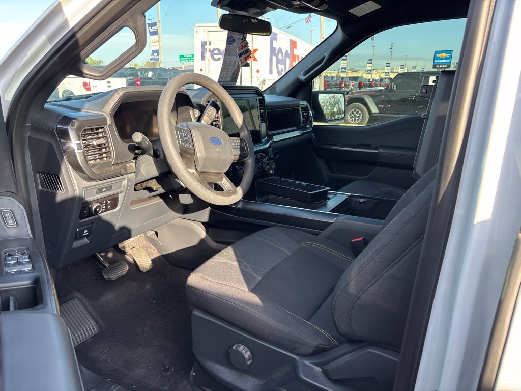 Used 2025 Ford F150 STX w/ Equipment Group 200A AWD/4WD image 5