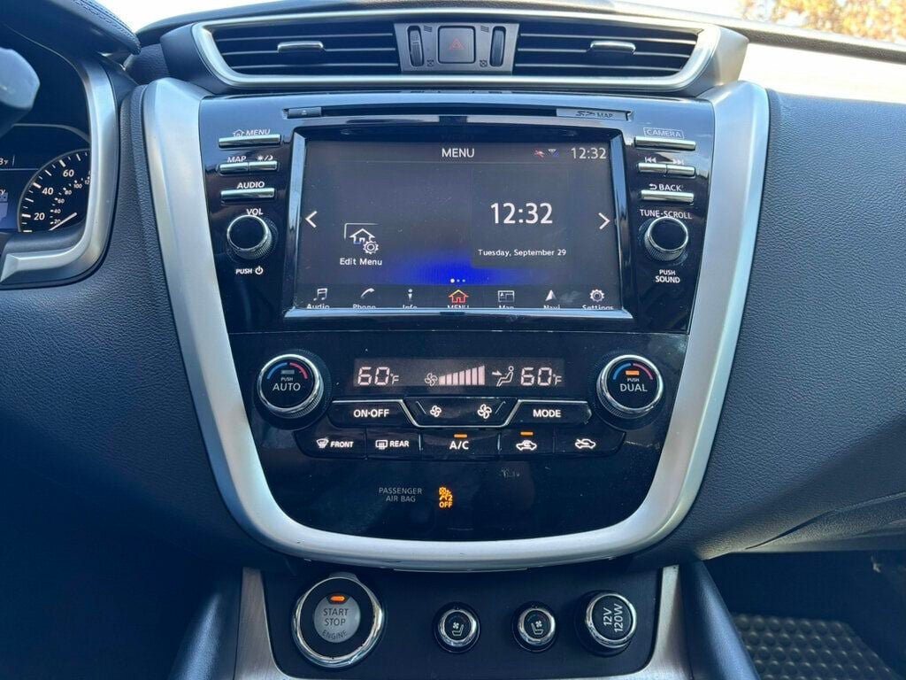 Used 2017 Nissan Murano Platinum w/ Platinum Technology Package FWD image 28