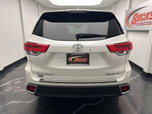 Used 2019 Toyota Highlander Limited Platinum AWD/4WD image 30