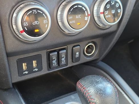 Used 2021 Mitsubishi Outlander Sport ES FWD image 26