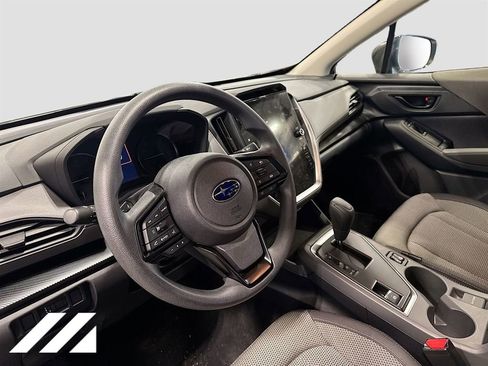 Used 2024 Subaru Crosstrek 2.0i Premium image 9