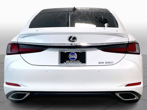Used 2024 Lexus ES 350 Ultra Luxury image 4