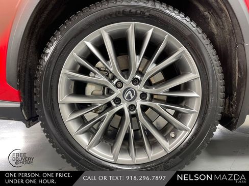 Used 2023 Lexus NX 350h AWD image 13