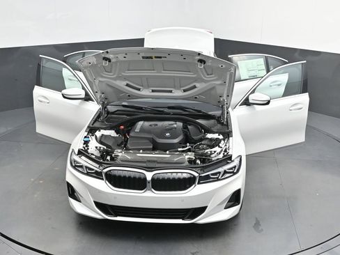 New 2026 BMW 330i Sedan w/ Premium Package RWD image 53