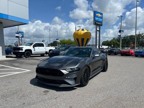 Used 2018 Ford Mustang GT w/ GT Performance Package RWD image 3