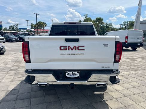 Used 2021 GMC Sierra 1500 SLE w/ X31 Off-Road Package AWD/4WD image 5