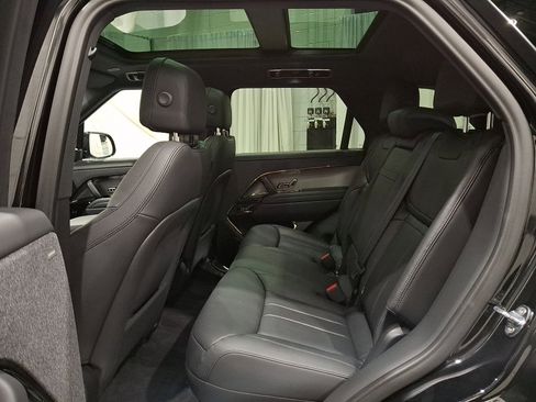 Certified 2025 Land Rover Range Rover Sport S image 9