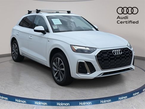 Certified 2025 Audi Q5 2.0T Premium Plus w/ Premium Plus Package image 1