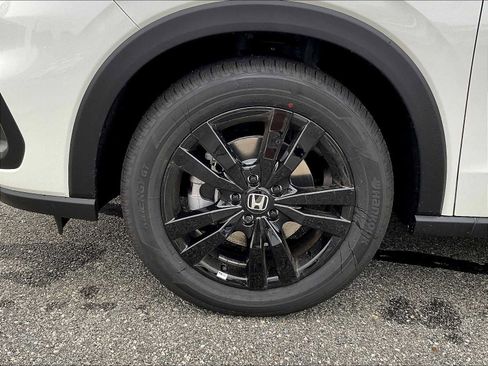 New 2026 Honda HR-V Sport image 8