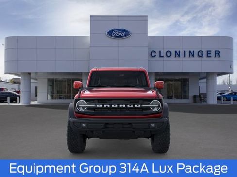 New 2026 Ford Bronco Outer Banks w/ Sasquatch Package AWD/4WD image 6