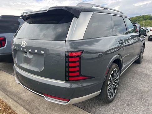 Used 2026 Hyundai Palisade Calligraphy image 4