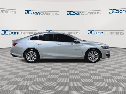 Used 2021 Chevrolet Malibu LT FWD image 9