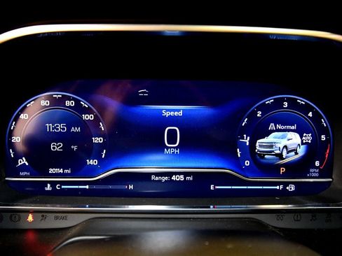 Used 2024 Chevrolet Tahoe High Country w/ Premium Package image 23