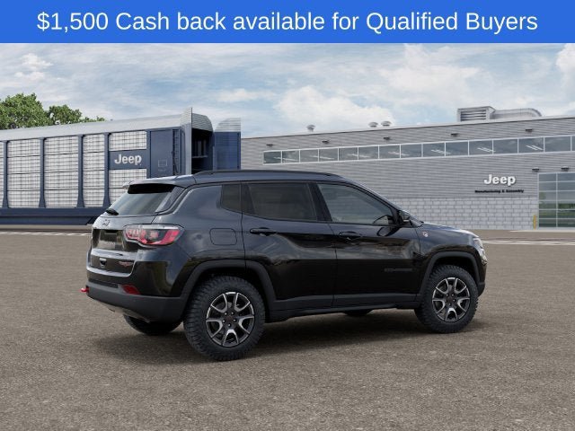 New 2026 Jeep Compass Trailhawk w/ Sun, Sound & Navigation Group AWD/4WD image 6